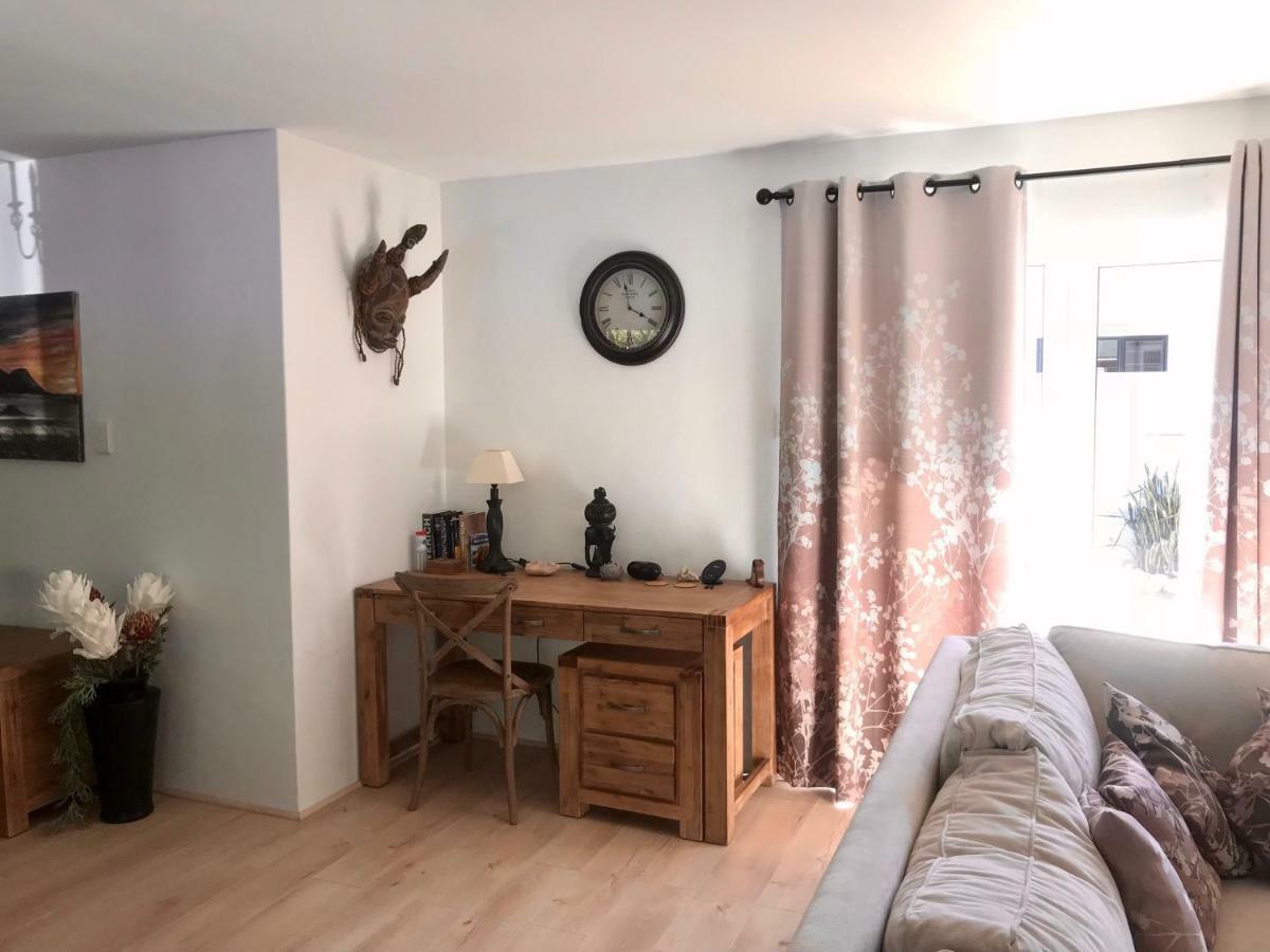 African Holiday Home In Table View Κέιπ Τάουν Εξωτερικό φωτογραφία